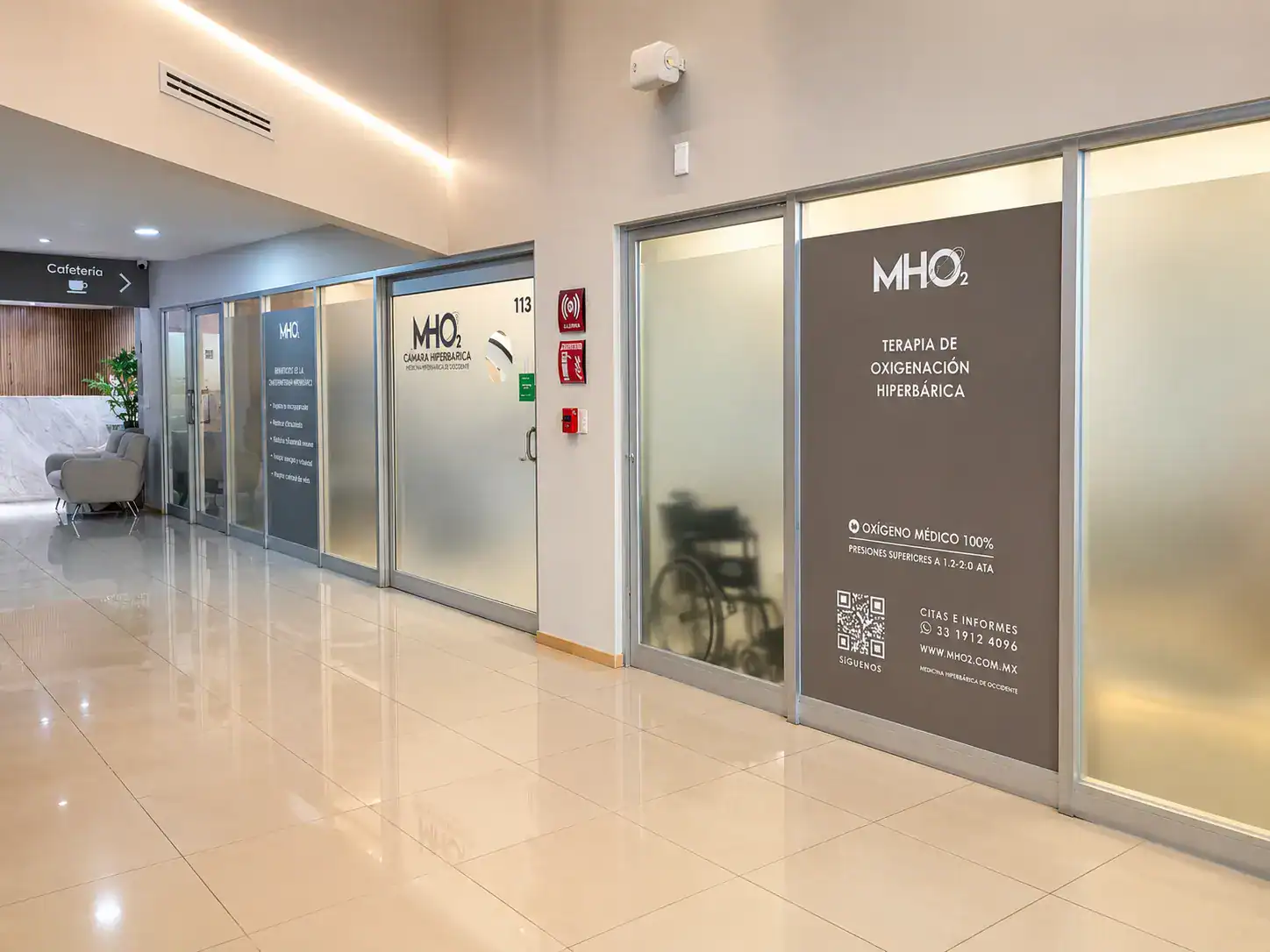 Entrada interior de MHO2 Cámara Hiperbárica en Innovare, Zapopan, Guadalajara